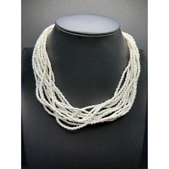Vintage Multistring White Beaded Choker - Picture 2 of 6